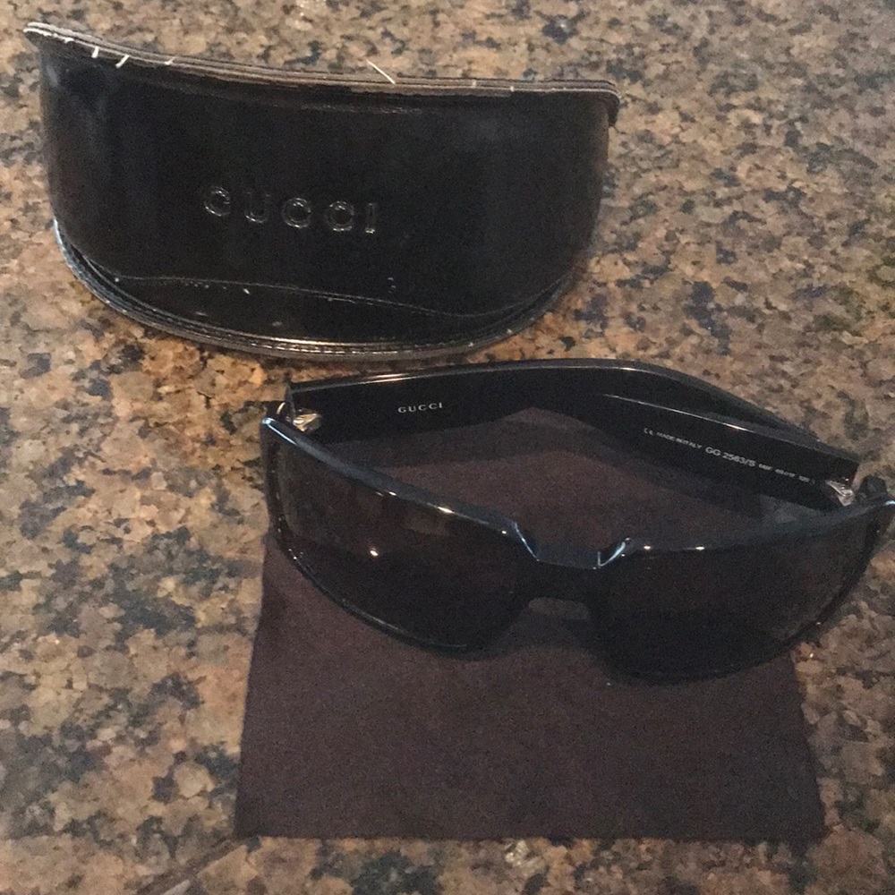 Gucci sunglasses